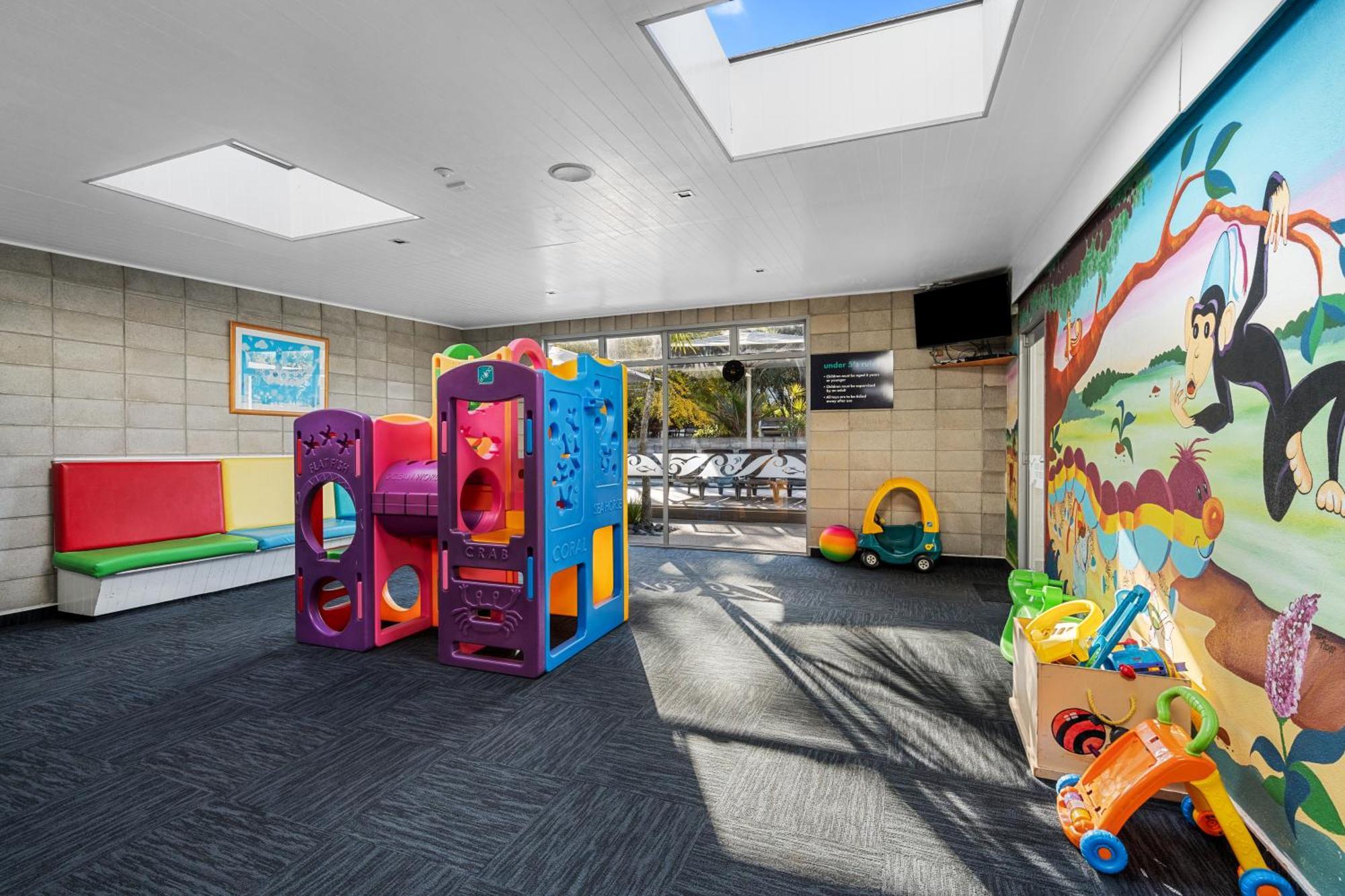 Tasman Holiday Parks - Waihi Beach Dış mekan fotoğraf The Children's Hospital at the Mater Hospital